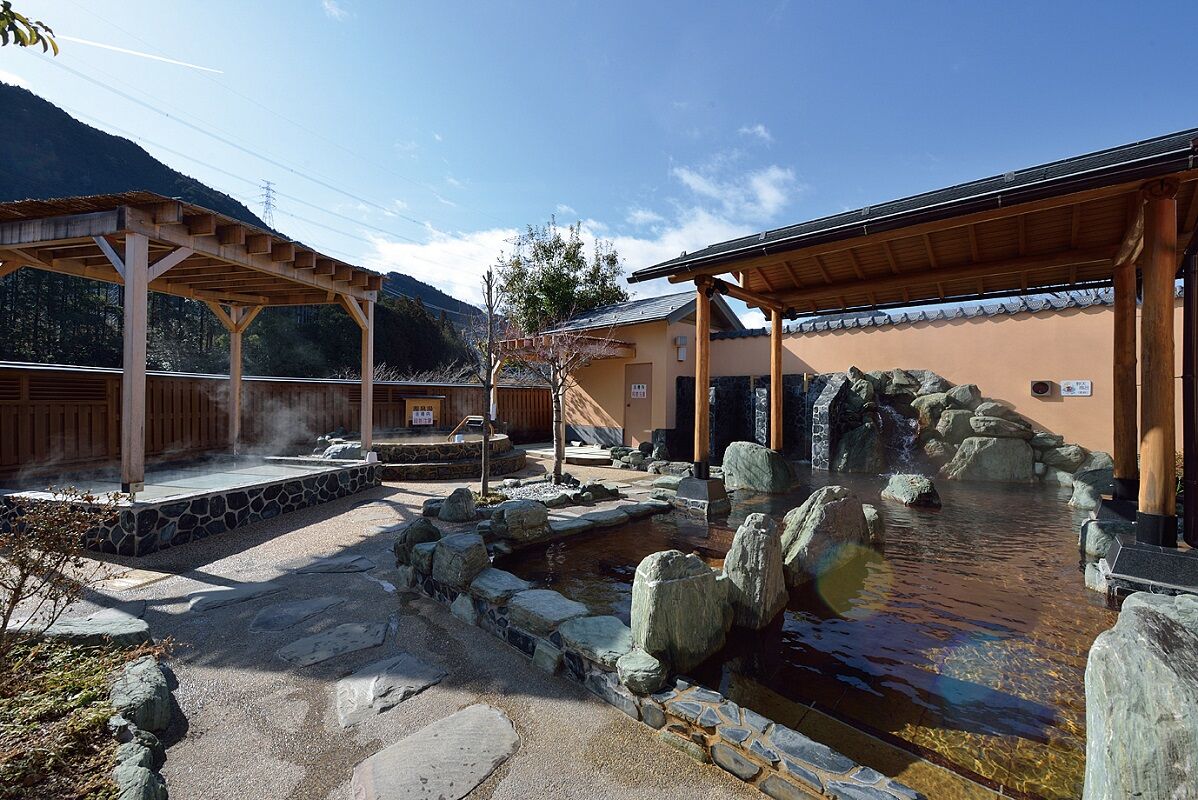 とうえい温泉花まつりの湯